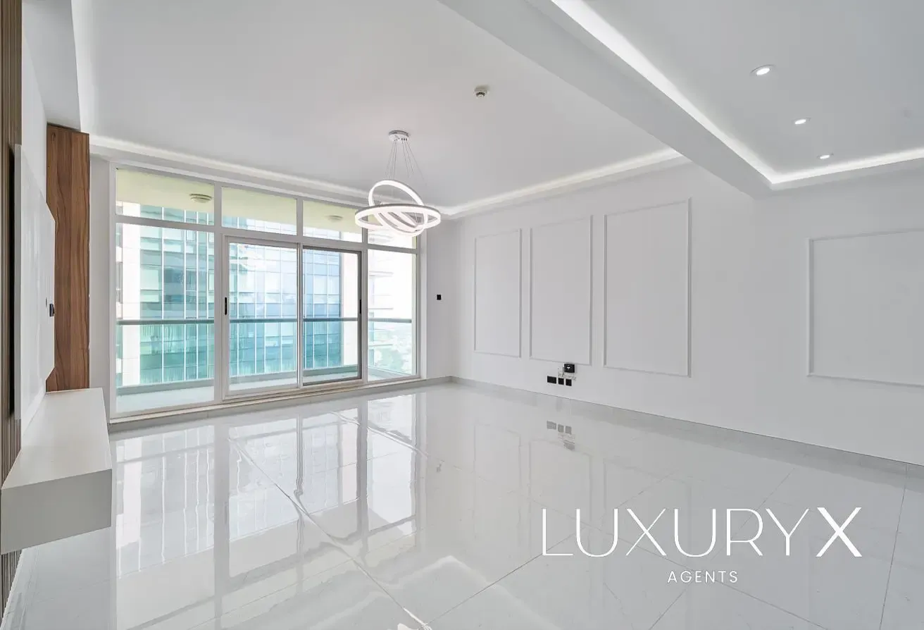 Upgraded | Lake & Golf View | Vacant Ready
