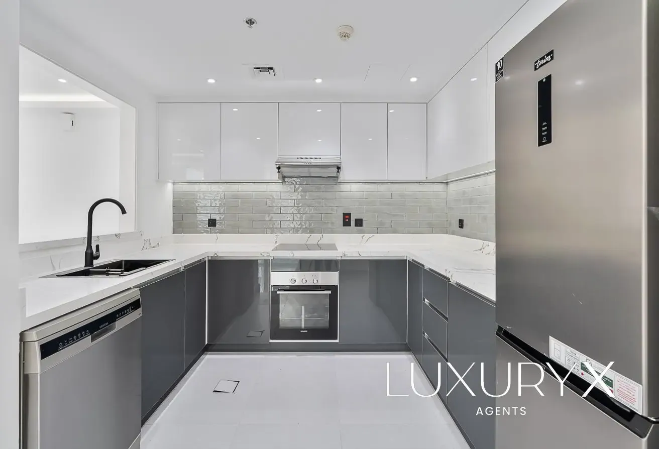 Upgraded | Lake & Golf View | Vacant Ready
