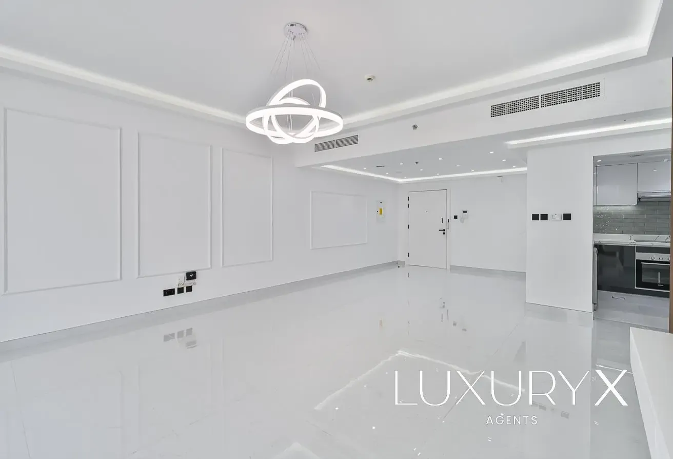 Upgraded | Lake & Golf View | Vacant Ready