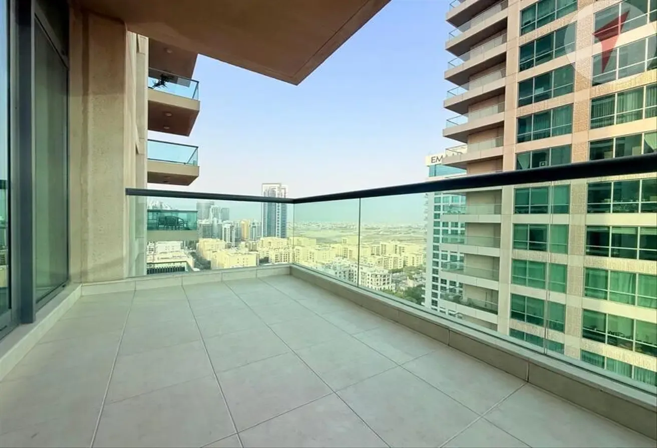 Golf Course View | Spacious 2BR | Unfurnished
