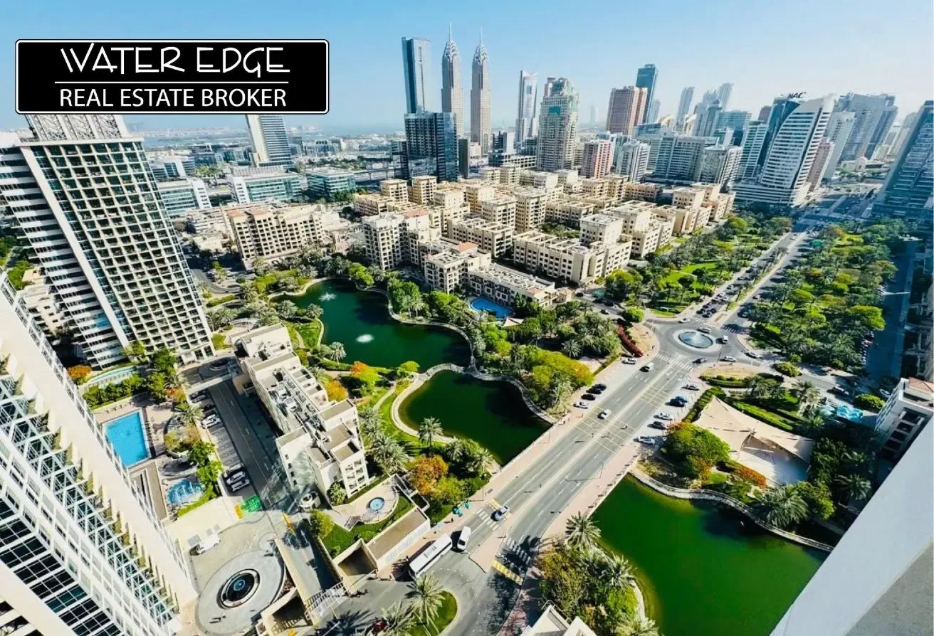 High floor II Golf Canal Sea views
