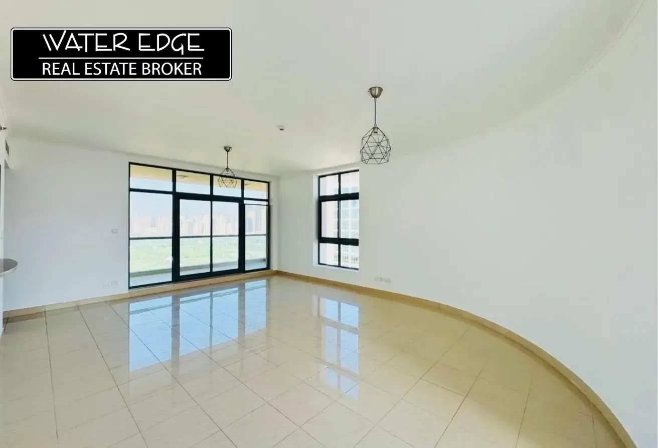 High floor II Golf Canal Sea views