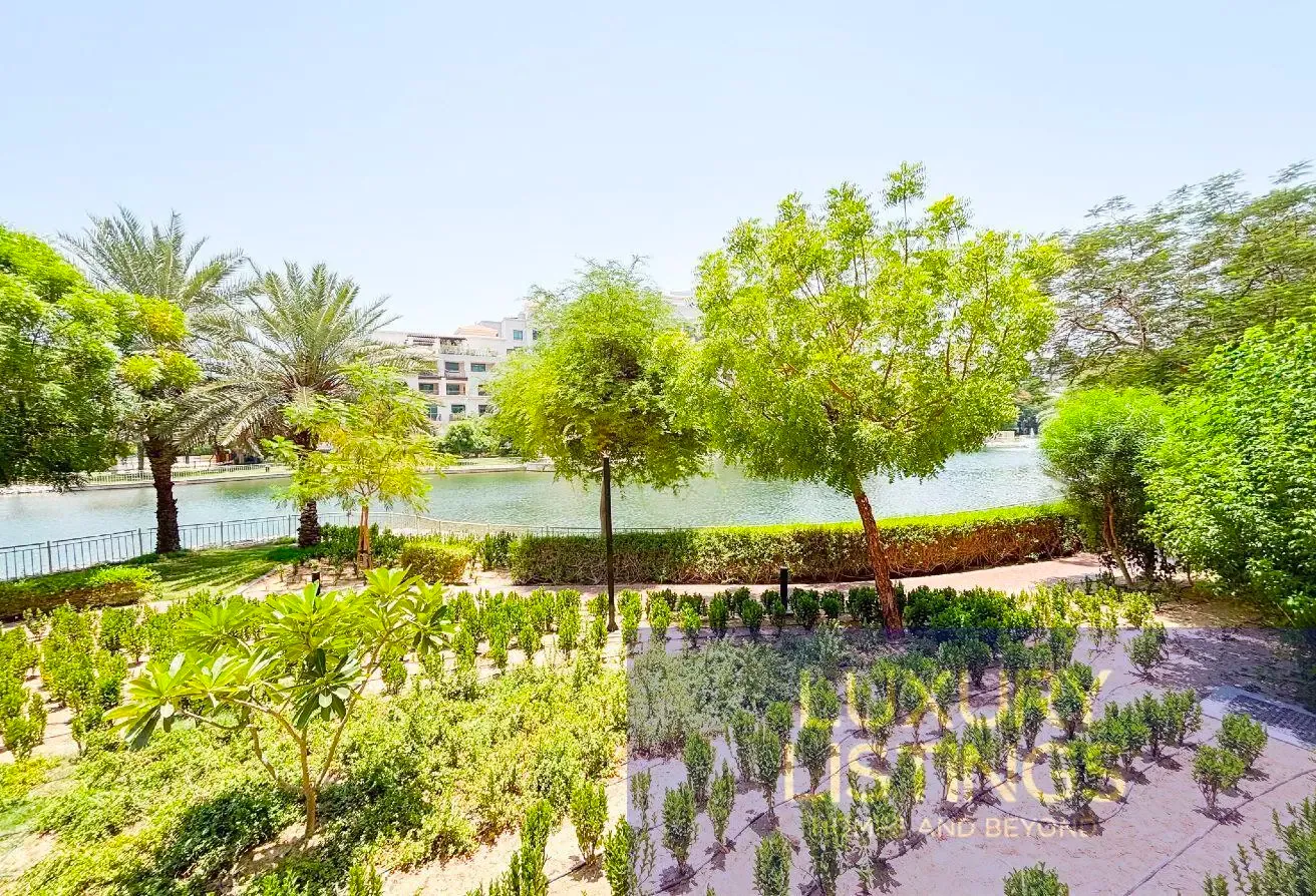 Links Canal Ground Floor 1 Bed Terrace Lake View