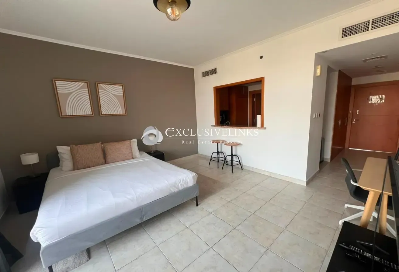 Prime Location | Lake View | available 18th July