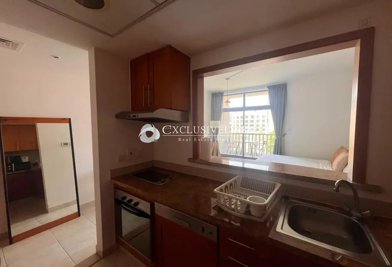 Prime Location | Lake View | available 18th July
