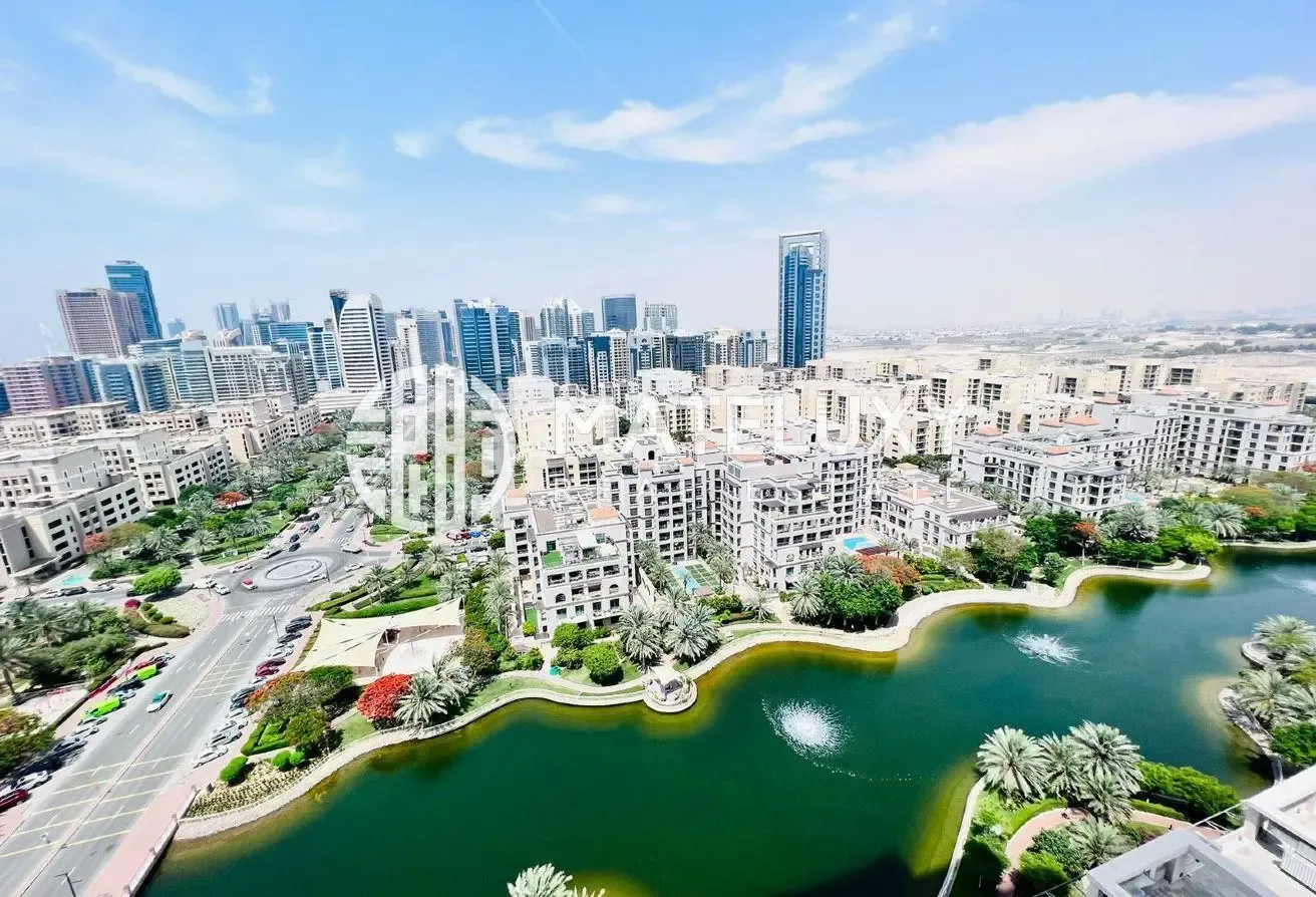 Lake View || Vacant || Properly Maintained