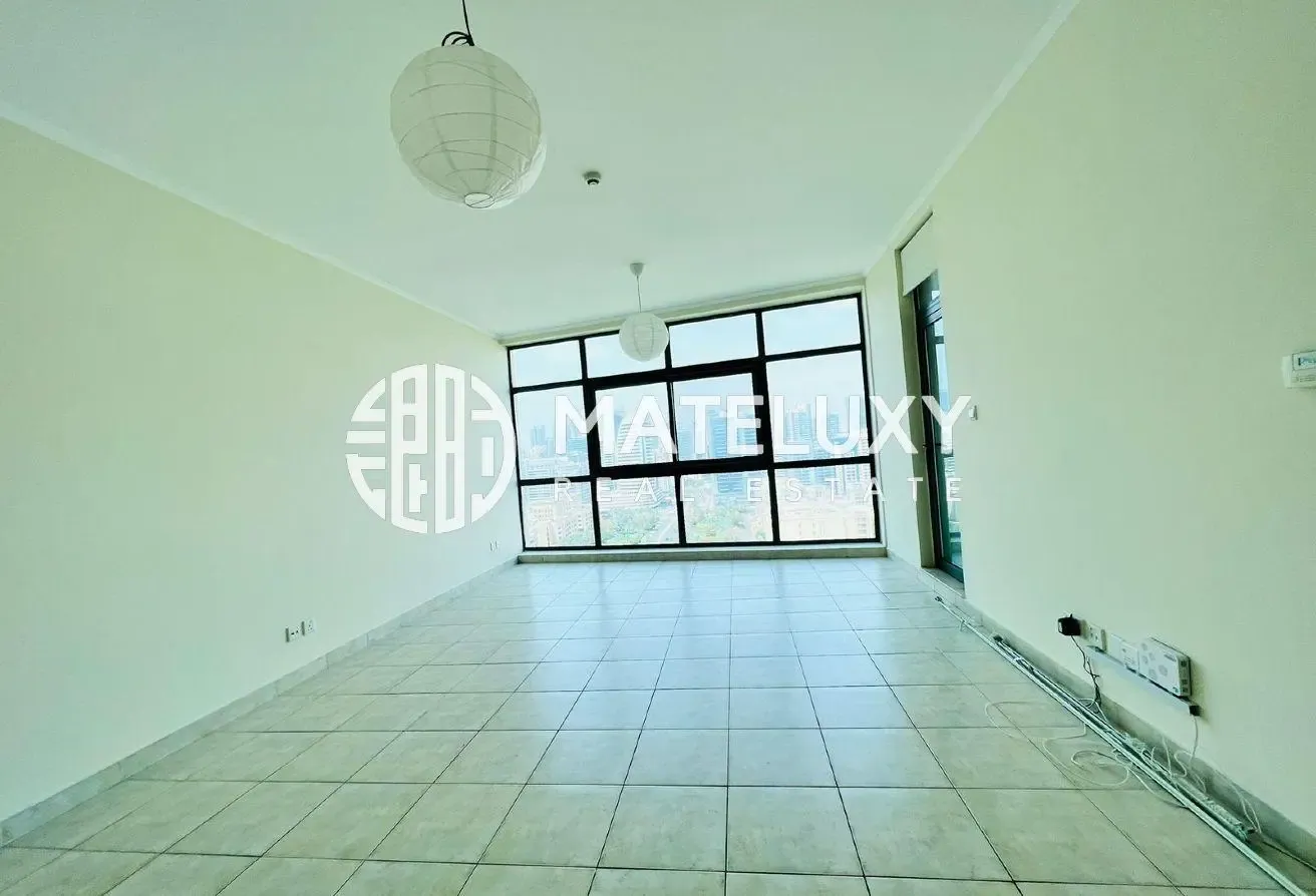 Lake View || Vacant || Properly Maintained