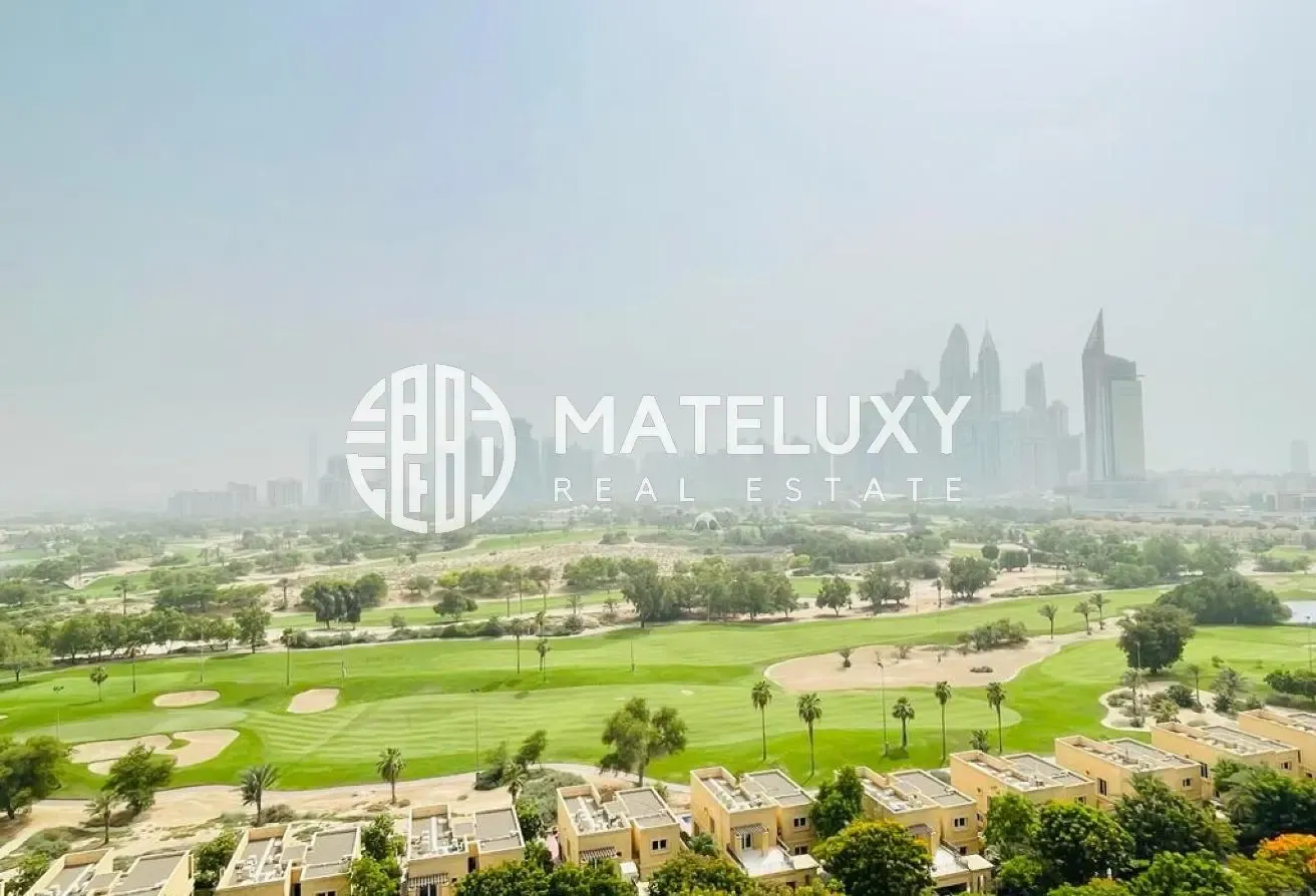2bhk | Stunning Golf Course View |  Chiller Free