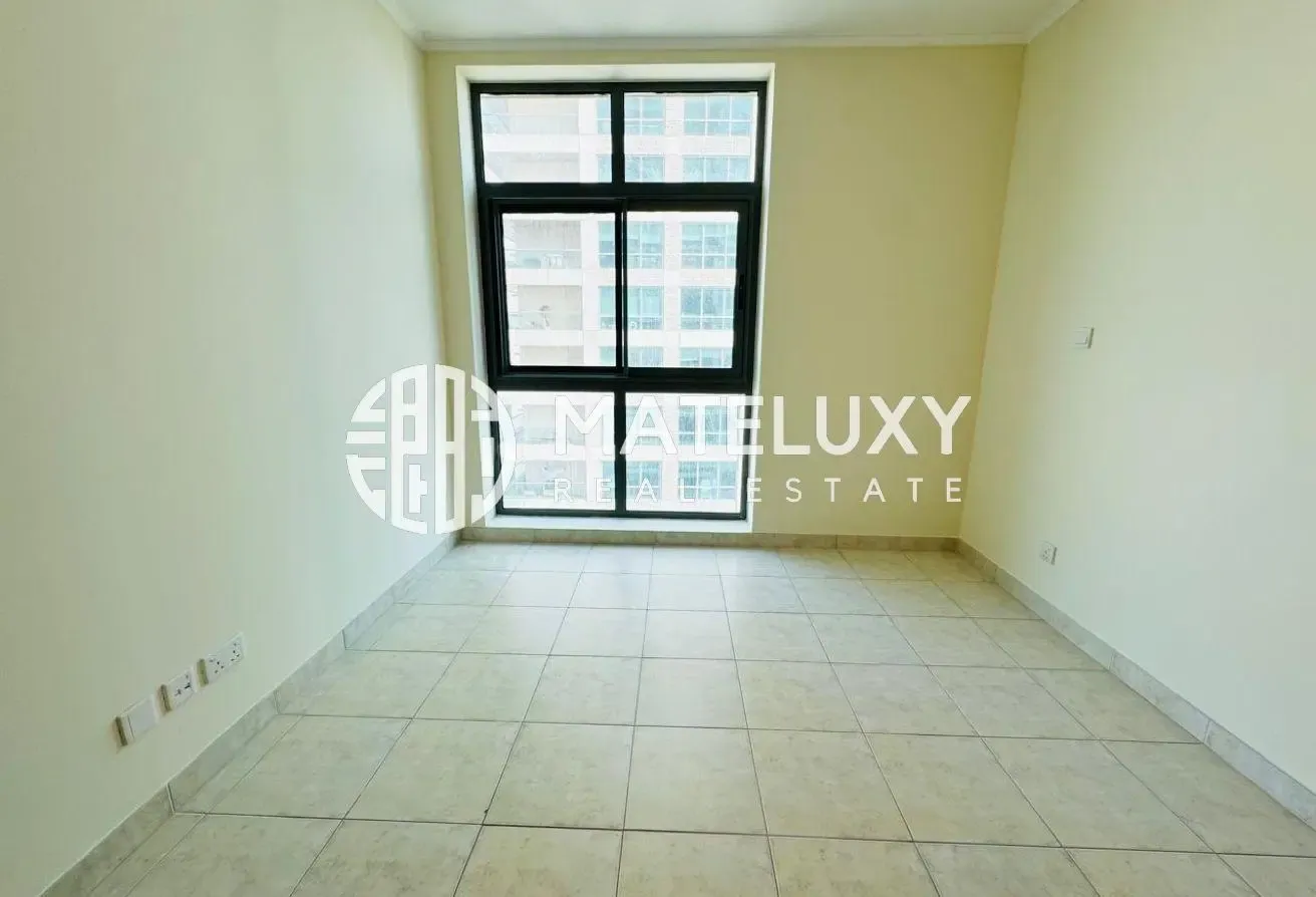 Golf & Canal View || Spacious 2BR || Vacant Now