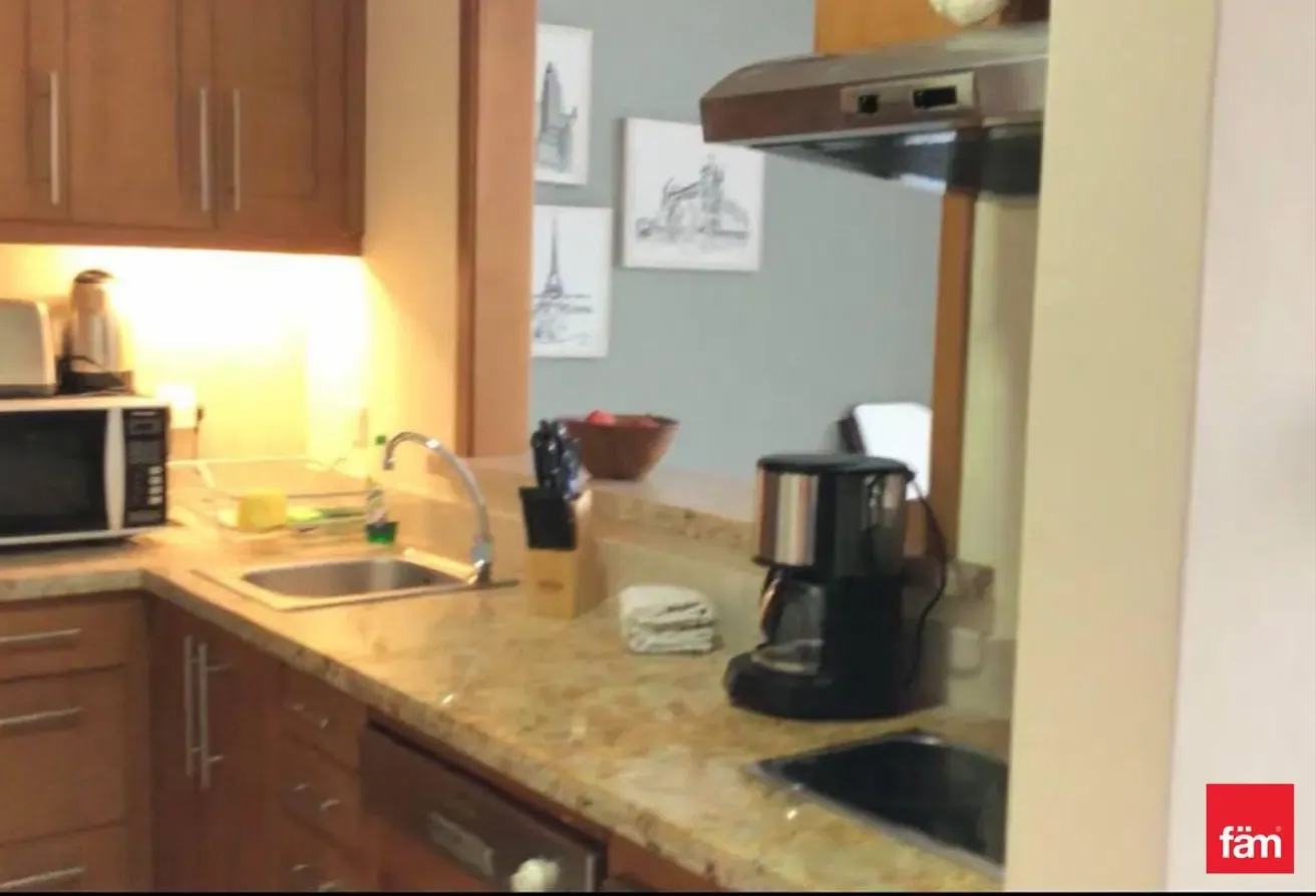 Prime location | Lake View | Furnished