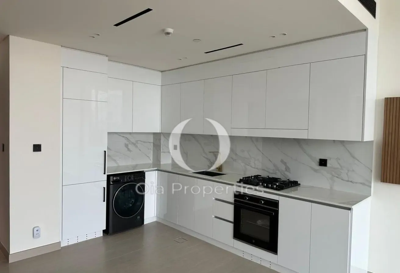Modern 1BR | Binghatti Azure | Well-Maintained