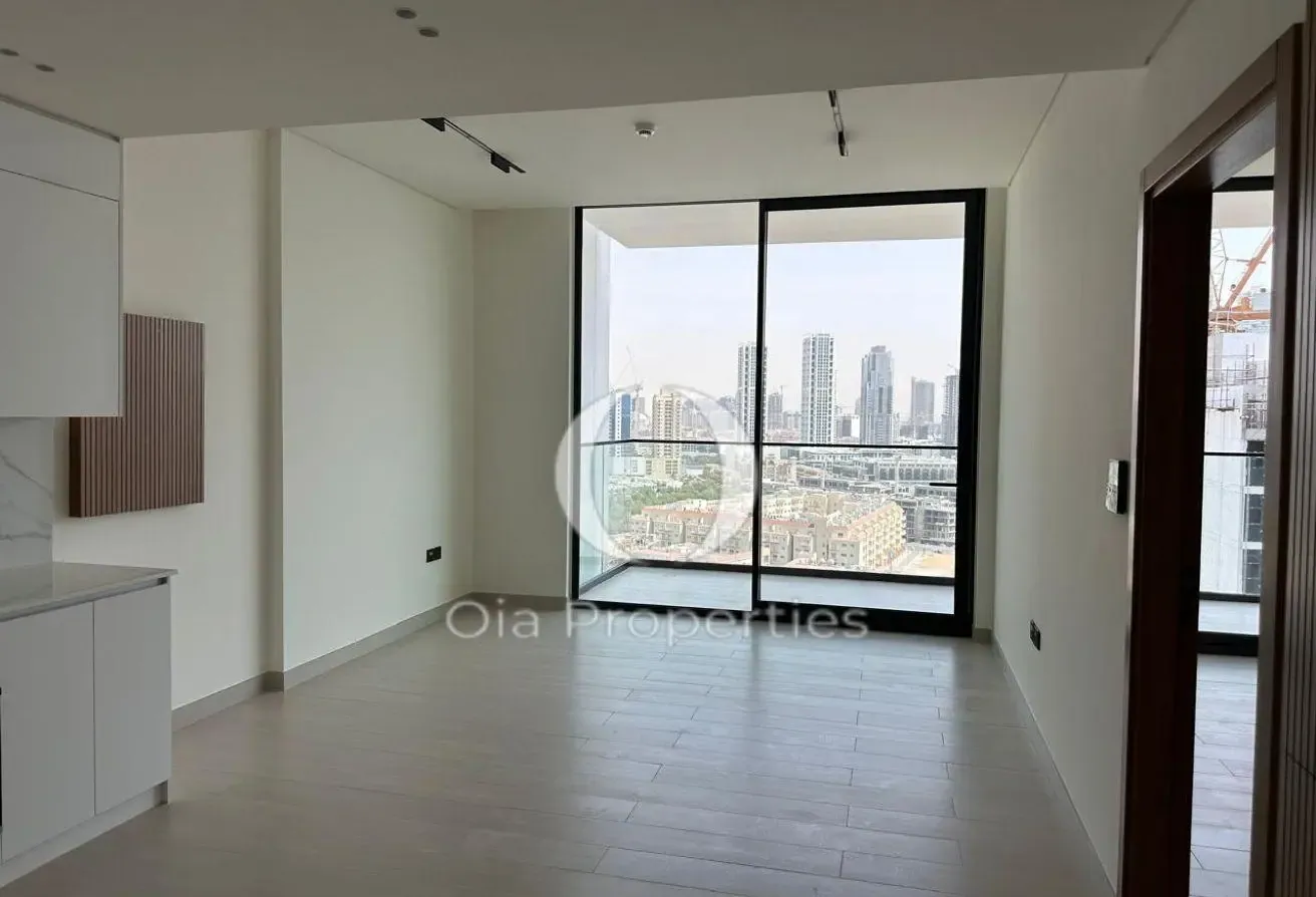 Modern 1BR | Binghatti Azure | Well-Maintained