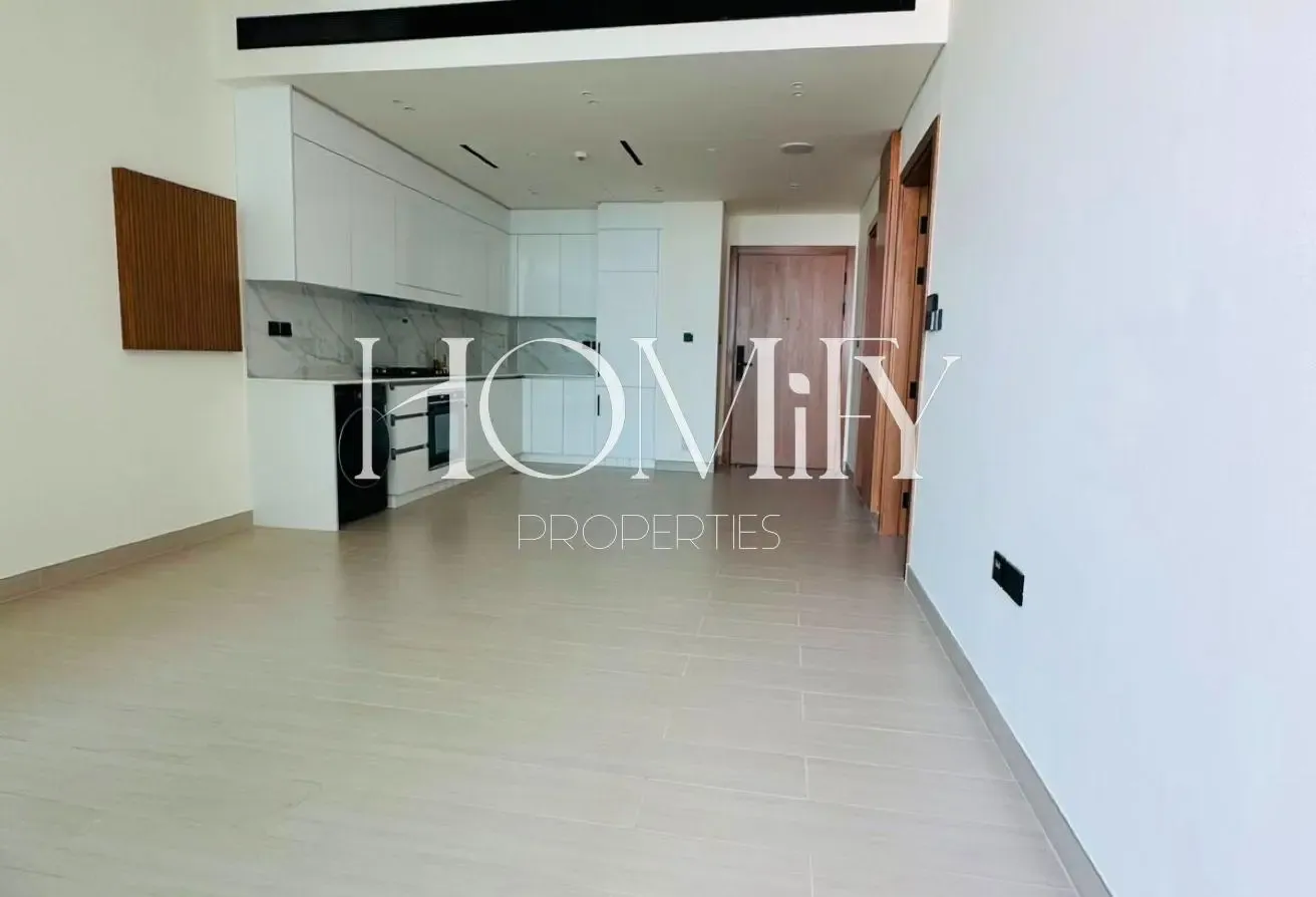 KITCHEN APPLIANCES | POOL VIEW | PREMIUM QUALITY