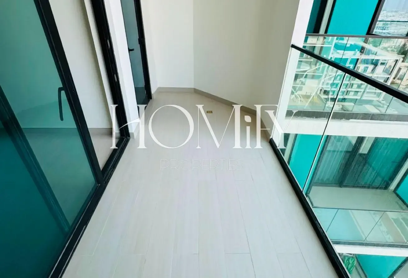 KITCHEN APPLIANCES | POOL VIEW | PREMIUM QUALITY