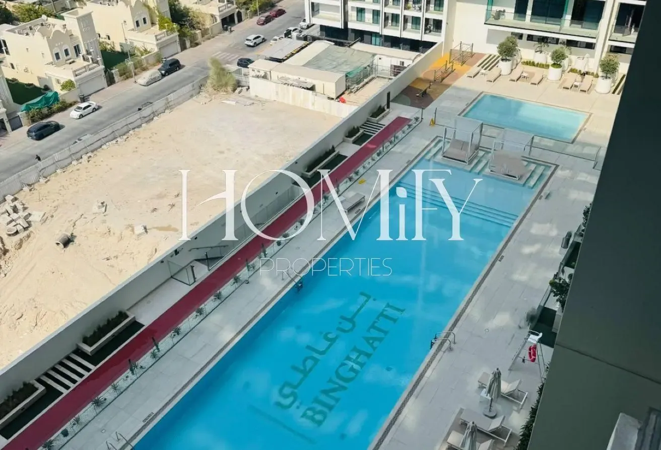KITCHEN APPLIANCES | POOL VIEW | PREMIUM QUALITY