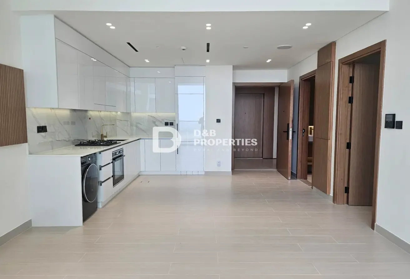 Spacious | Vacant | Well Maintained