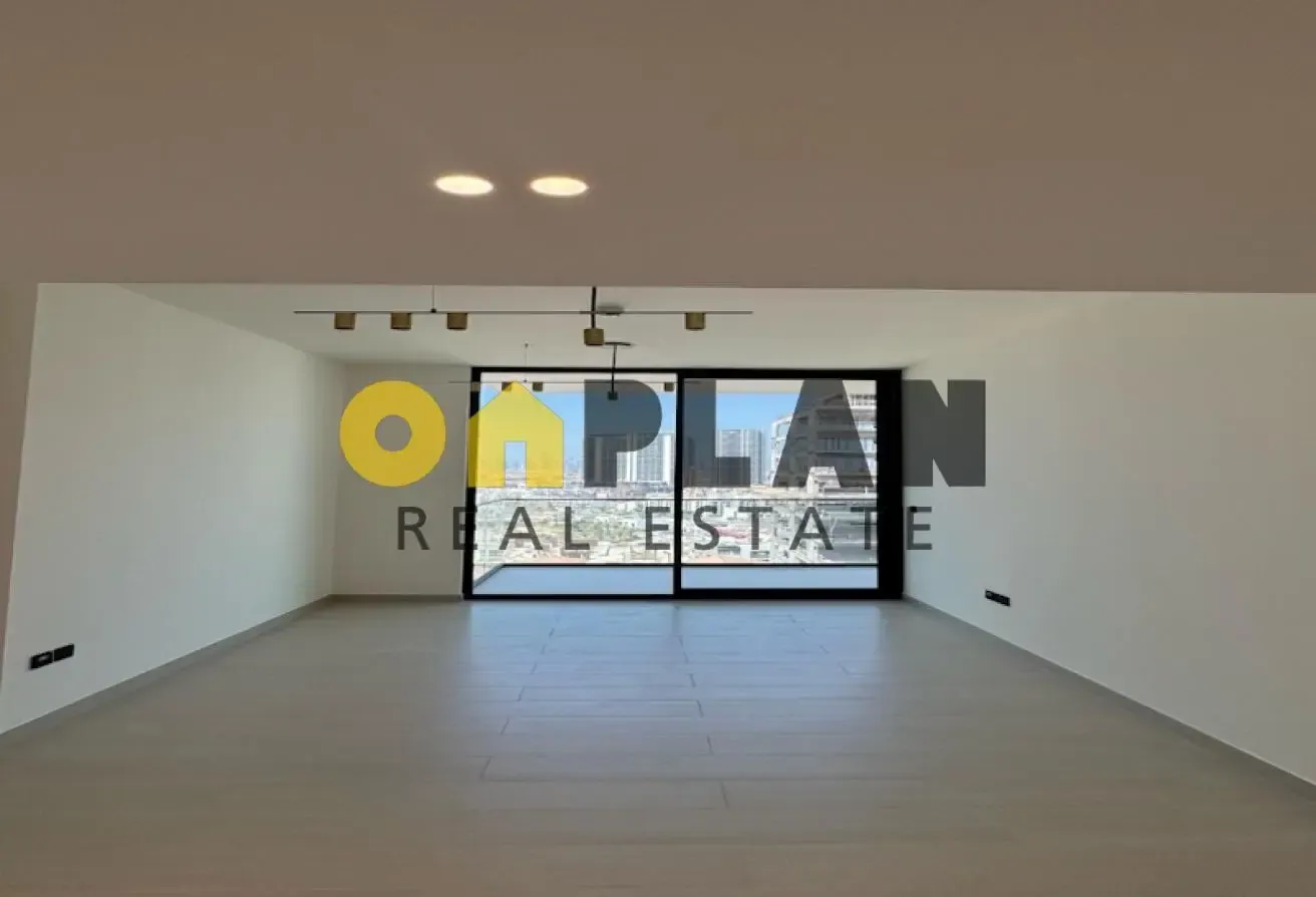1BR with Kitchen Appliances | Community View