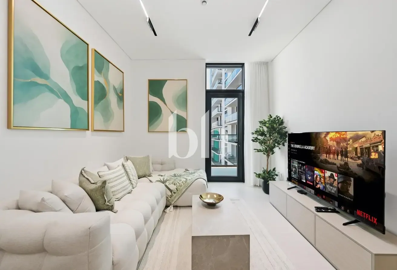 Exclusive | Top Floor | Managed | Open Views