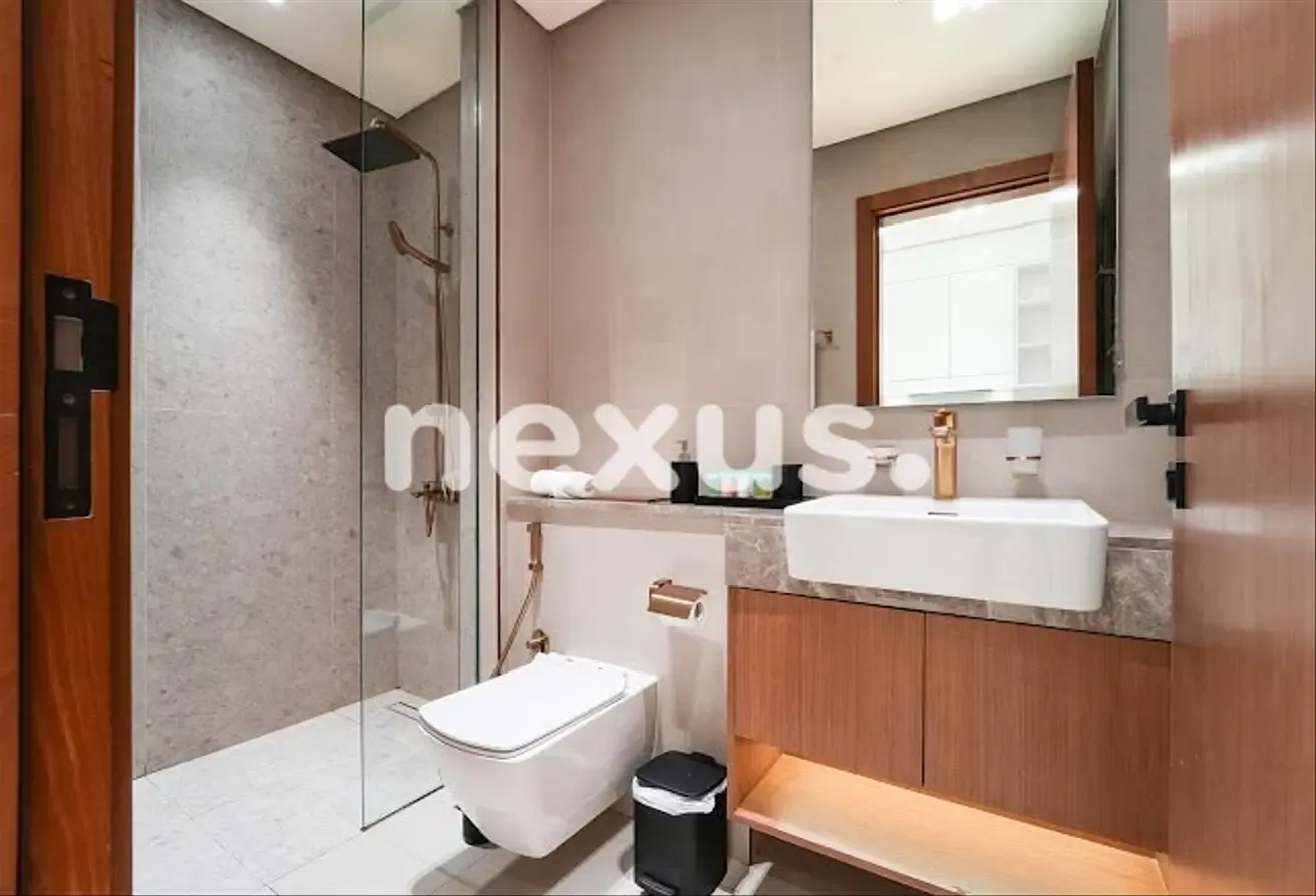 HIGH FLOOR | PRIME LOCATION | NEGOTIABLE