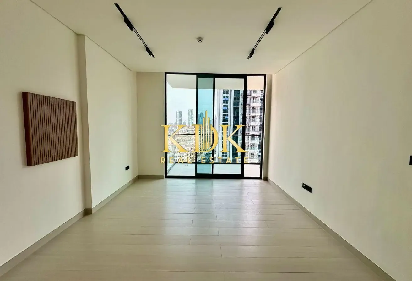 Premium 1BR | Book Now | Community View