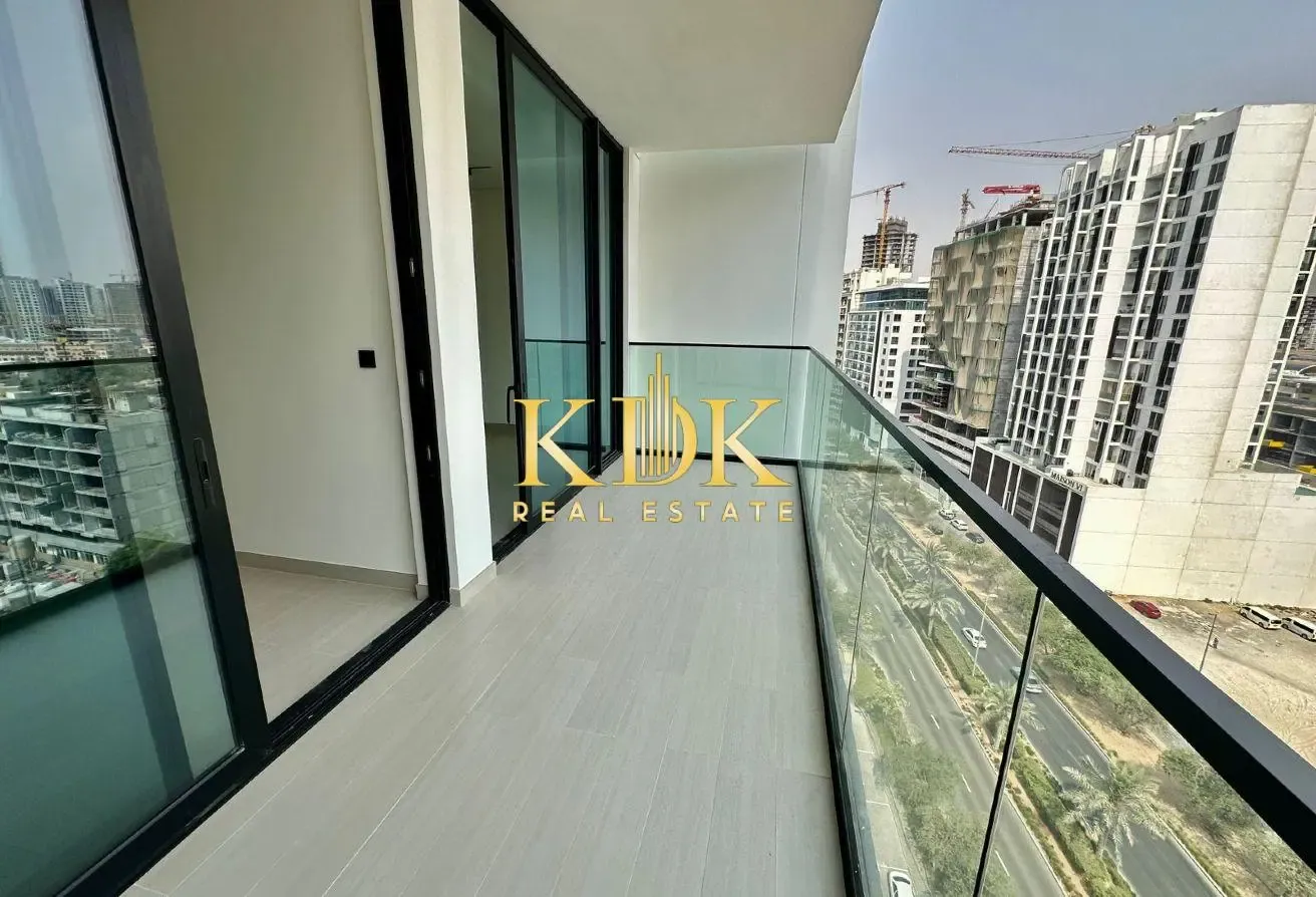 Premium 1BR | Book Now | Community View