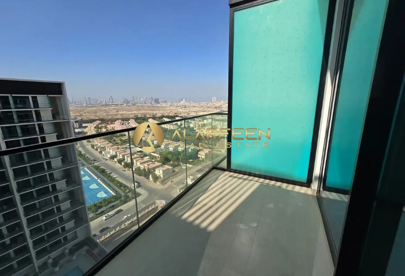 Modern 1BR | Pool View | Premium Quality