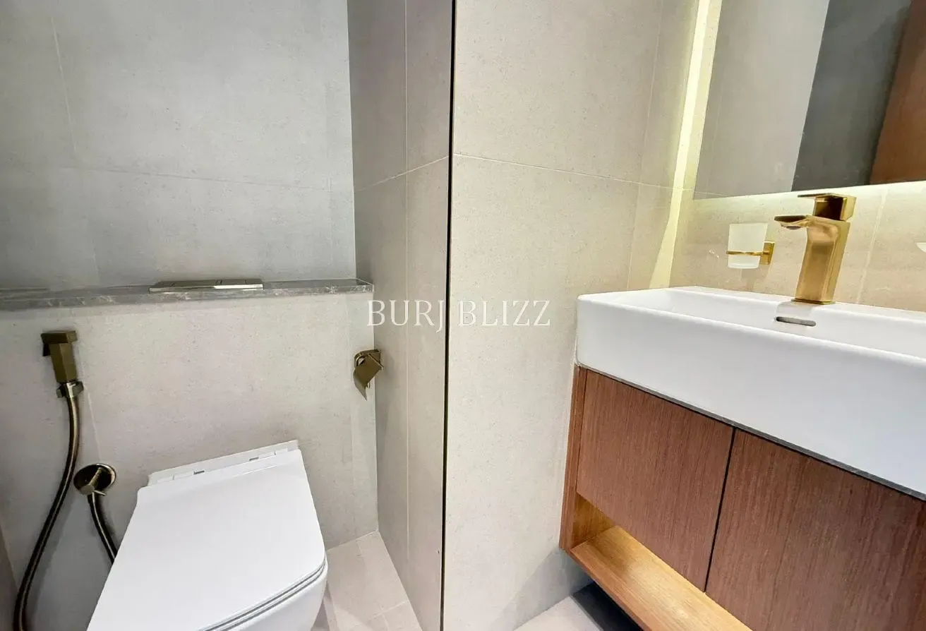 Refined Living | Pool View | Excellent Amenities