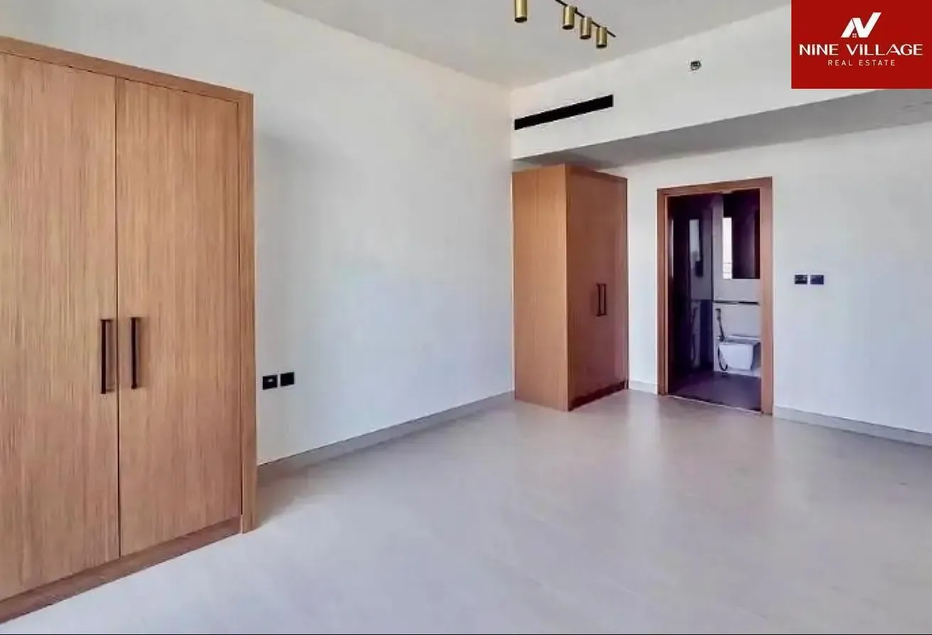 Modern 1BR Apartment | Spacious Layout
