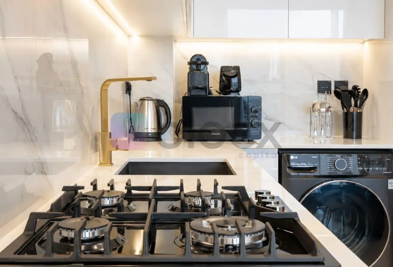 MOVE-IN READY | FULLY FURNISHED | NEAR HESSA EXIT