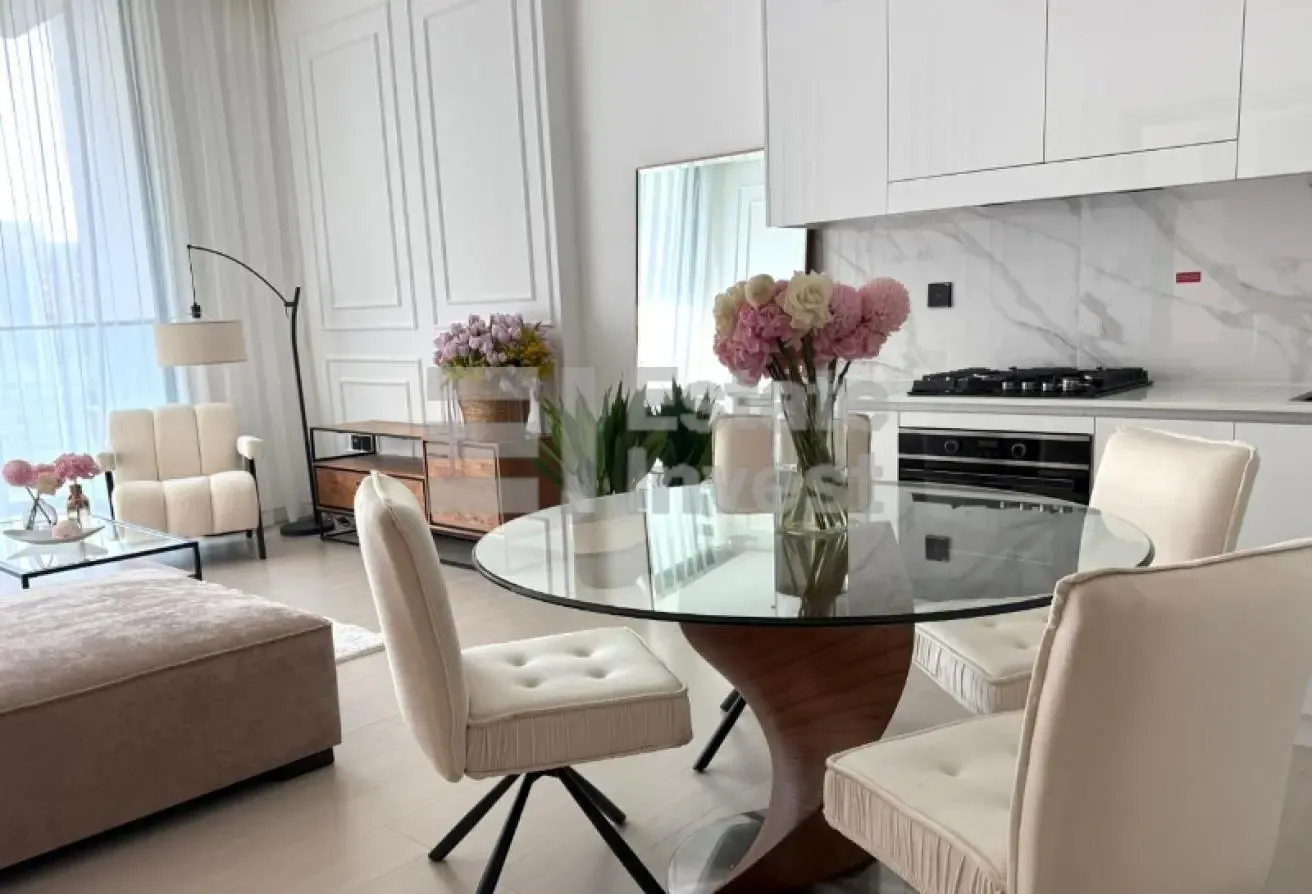 NEW TO MARKET / FULLY FURNISHED / BRAND NEW
