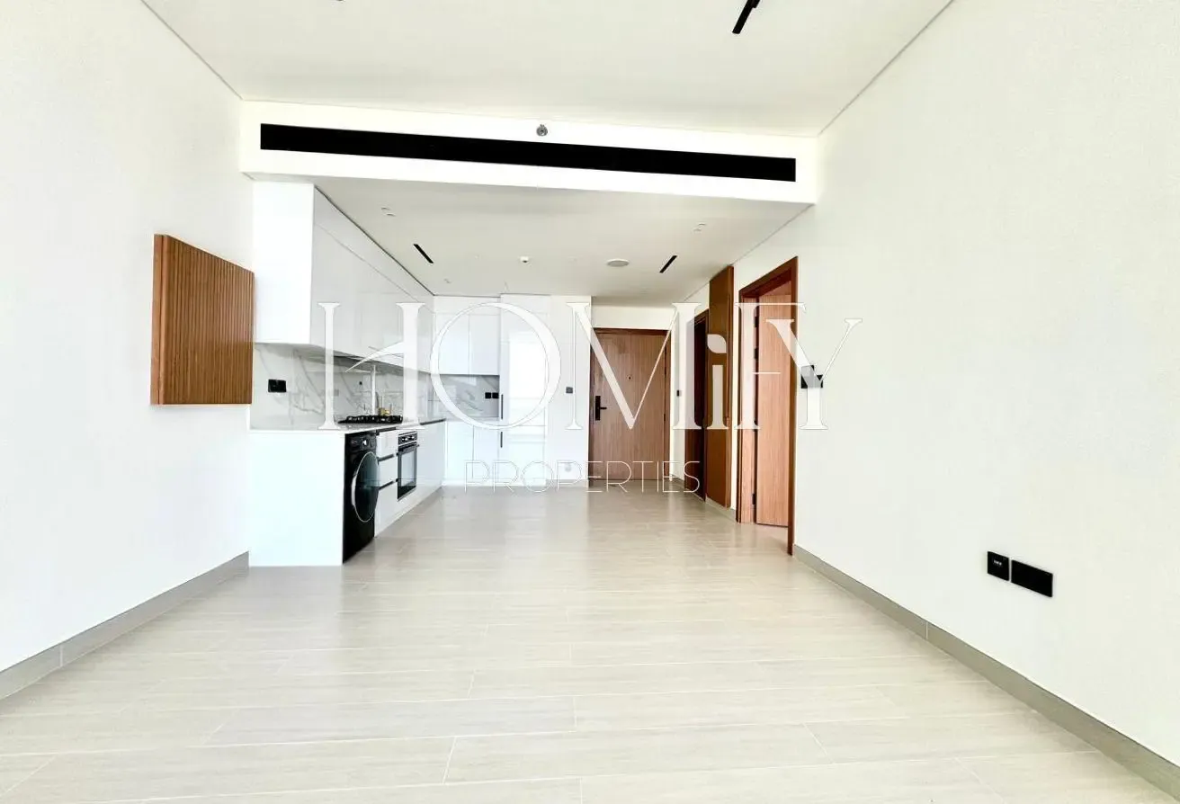 COMMUNITY VIEW | READY TO MOVE | PRIME LOCATION