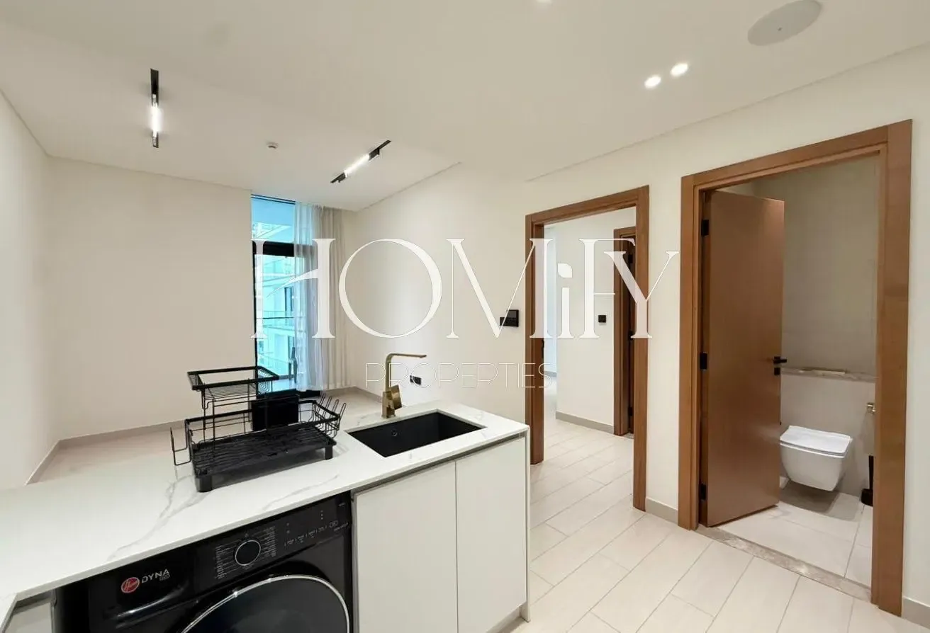 BRIGHT & MODERN | HIGH-END UNIT | PRIME LOCATION