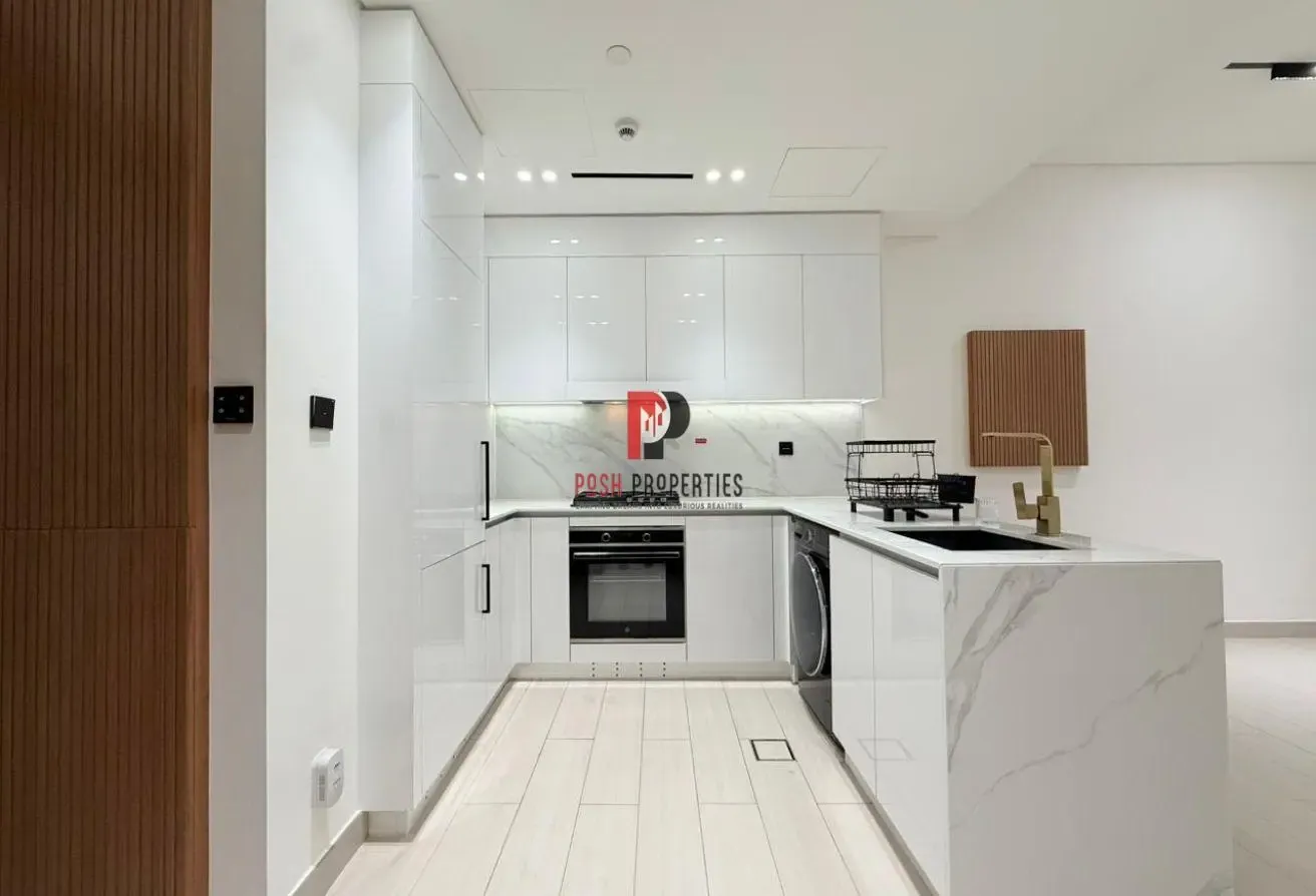 High Floor | Spacious & Cozy | Modern Design