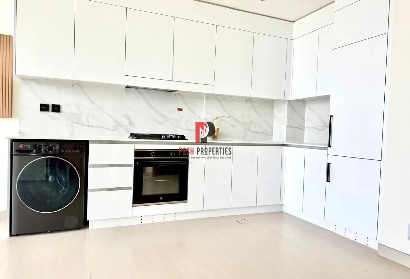 High Floor | Spacious & Cozy | Modern Design