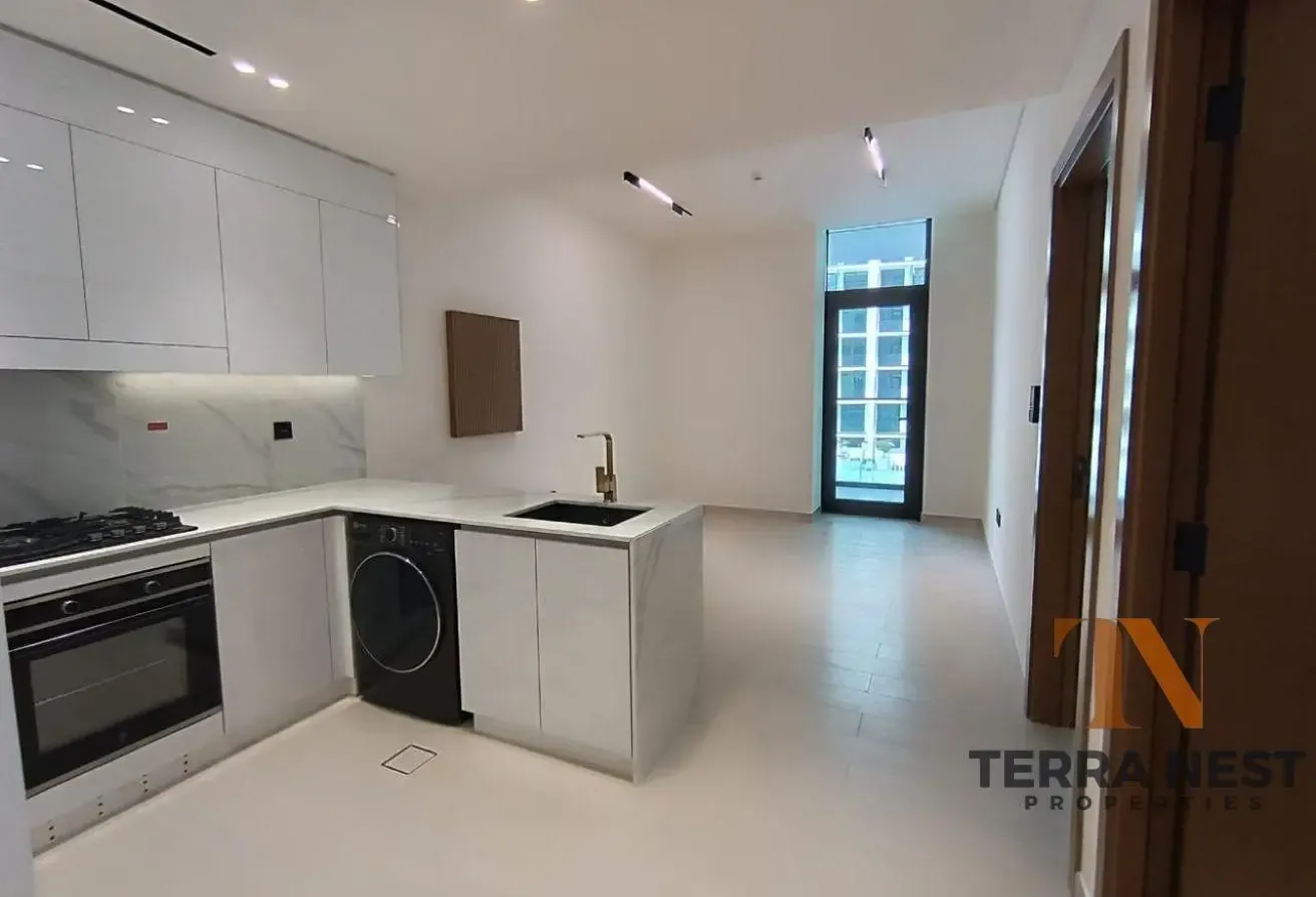 CORNER UNIT | POOL VIEW | BIGGER LAYOUT