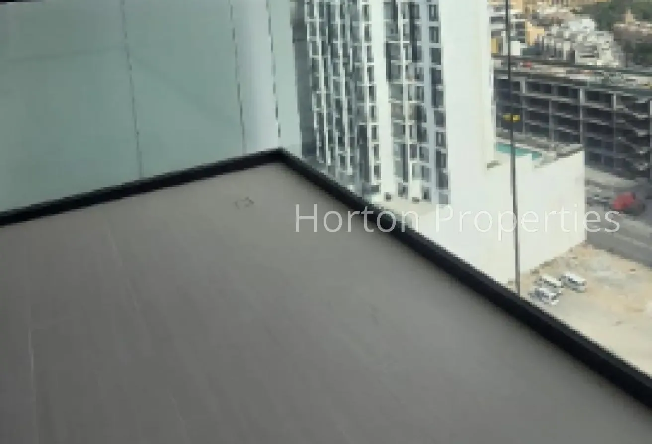 SPACIOUS 1BR I SMART HOME I READY TO MOVE