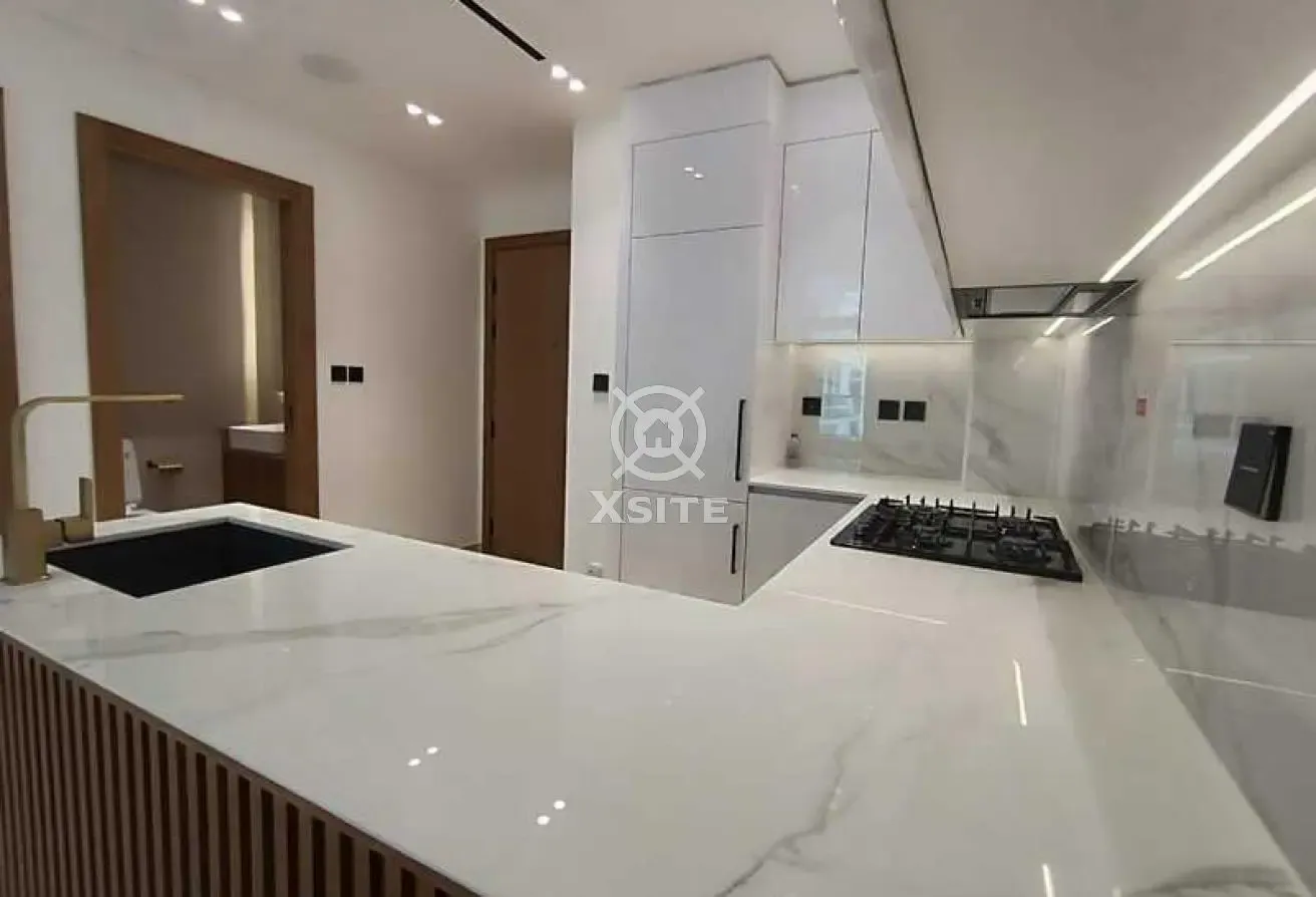 Unfurnished |Pool View|Equipped Kitchen