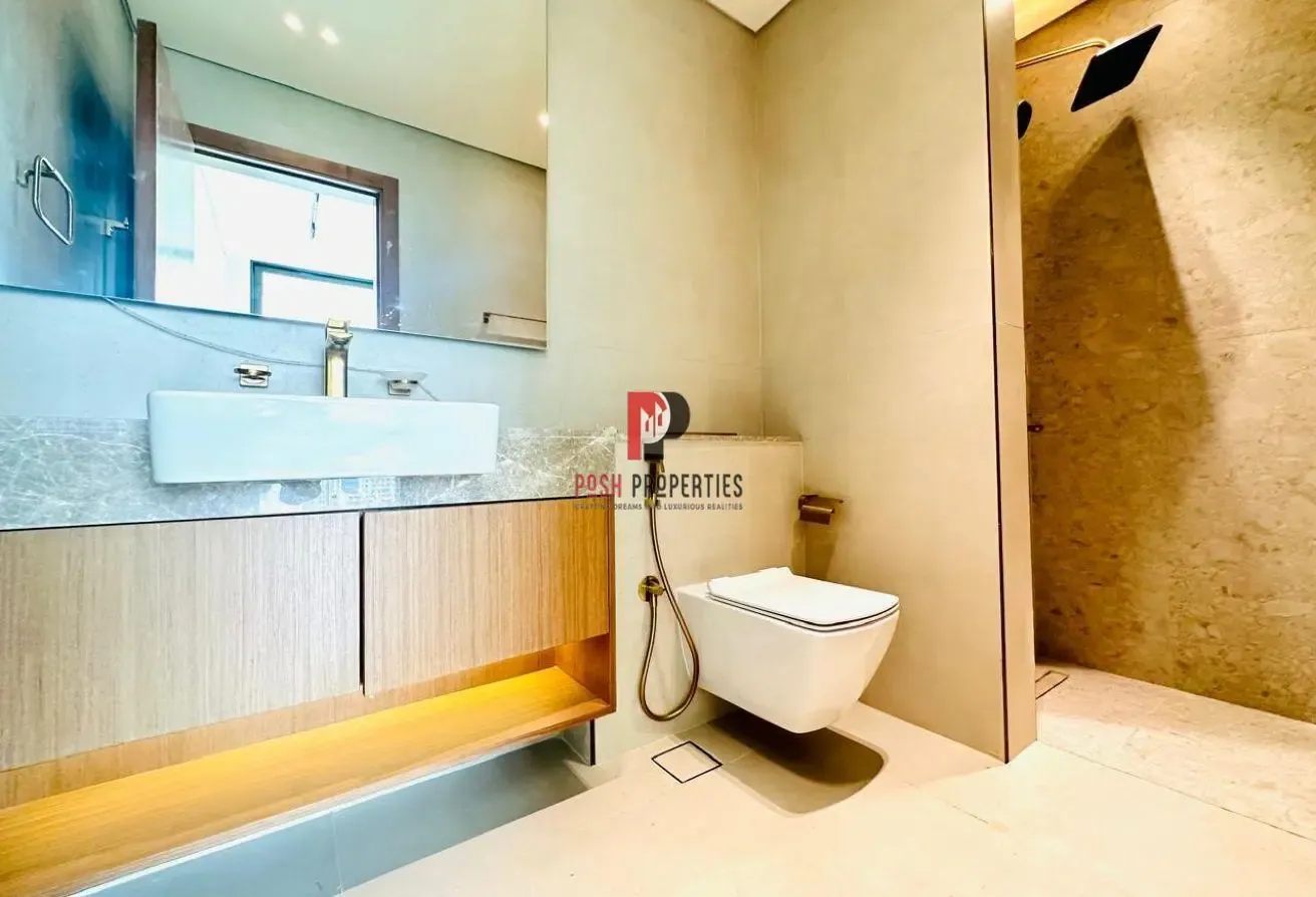 1BR with Kitchen Appliances | Community View