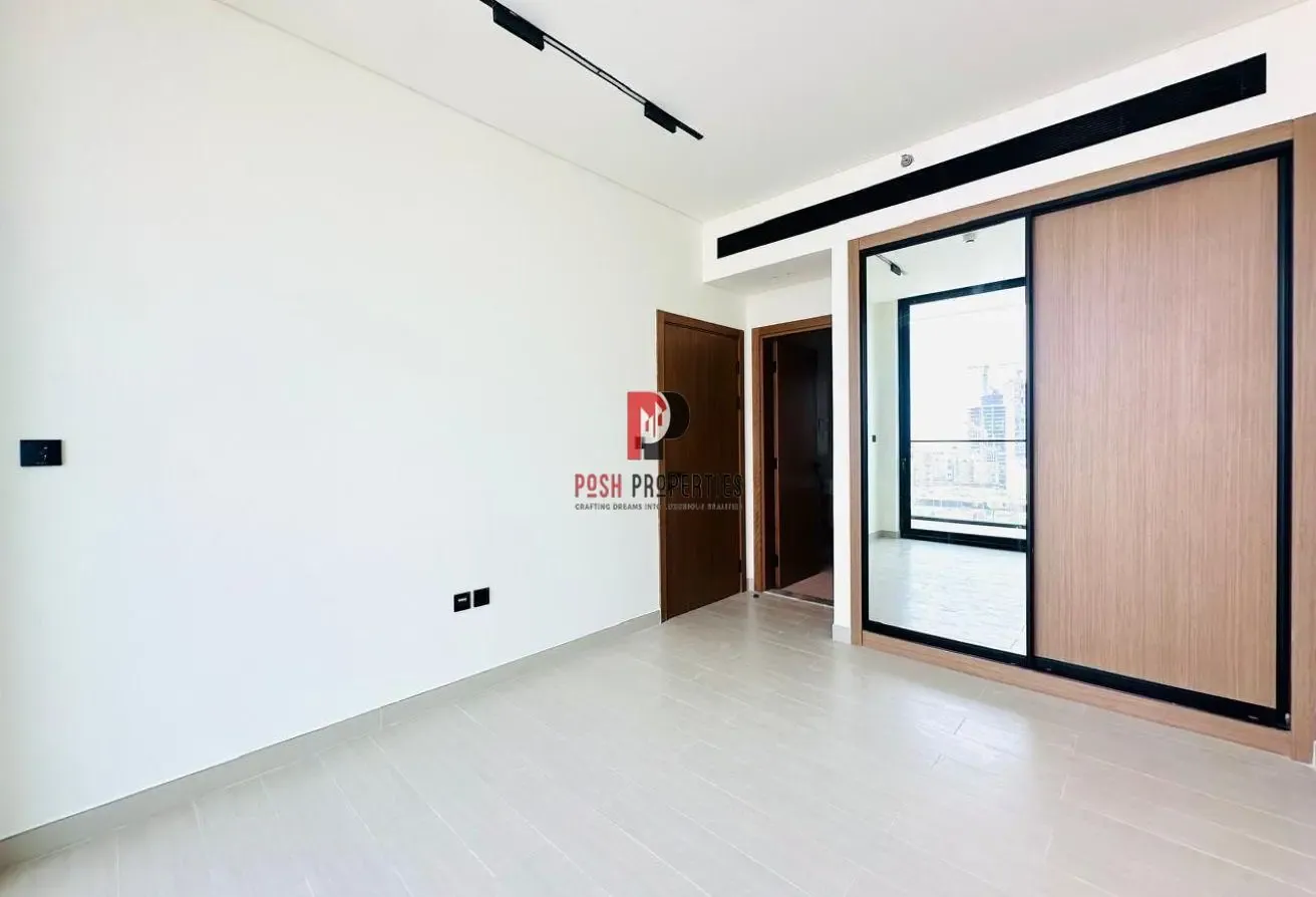 1BR with Kitchen Appliances | Community View
