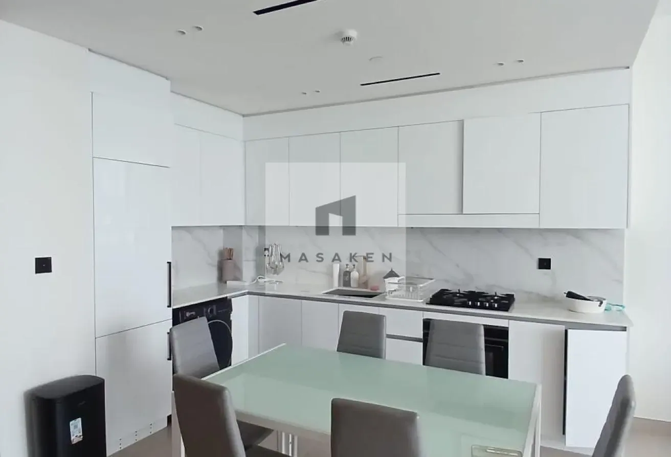 High Floor | Spacious & Cozy | Modern Design