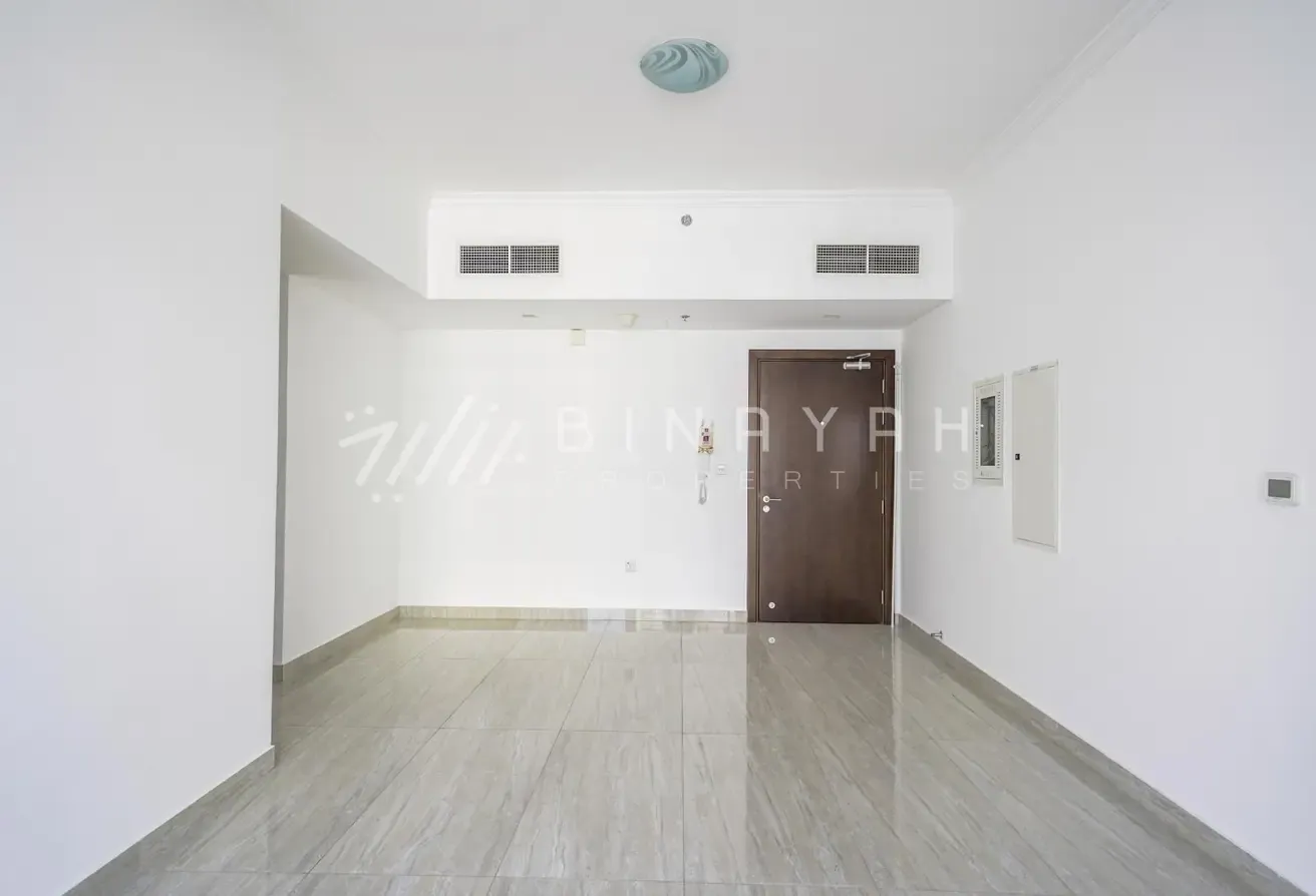 Spacious 2 BR | Prime Location | Vacant