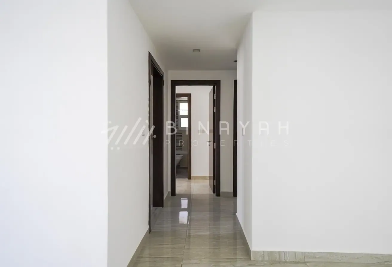 Spacious 2 BR | Prime Location | Vacant
