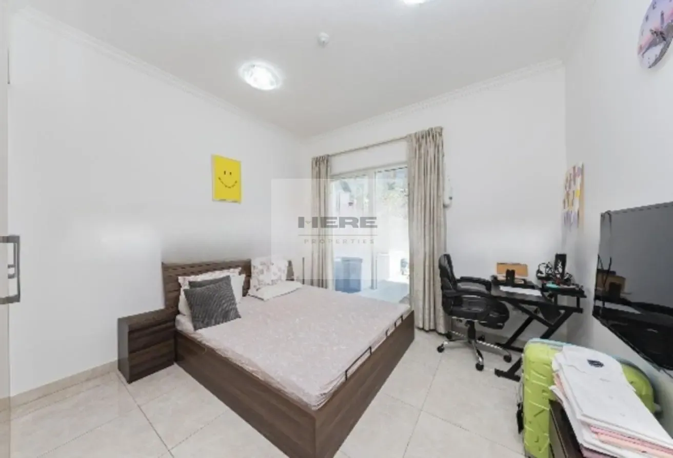 Spacious 2-BR Apt | Close to Metro | Vacant soon