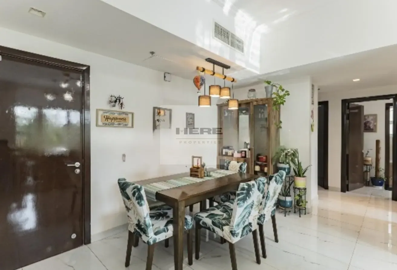 Spacious 2-BR Apt | Close to Metro | Vacant soon