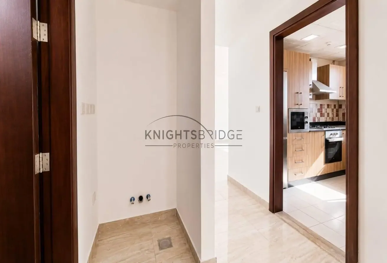 Ready to Move | Closed Kitchen | Vastu