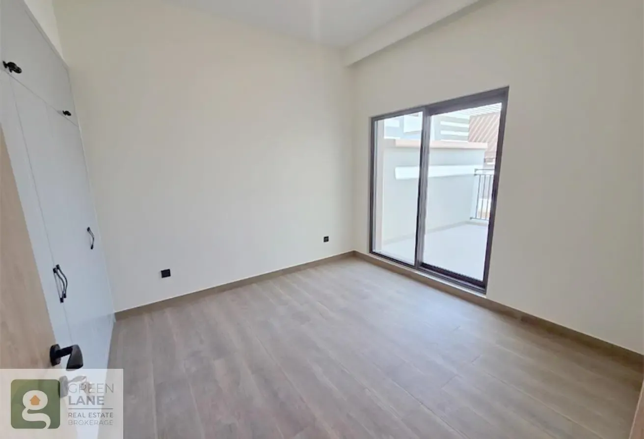 4BR | Middle | Ready To Move | Appliances