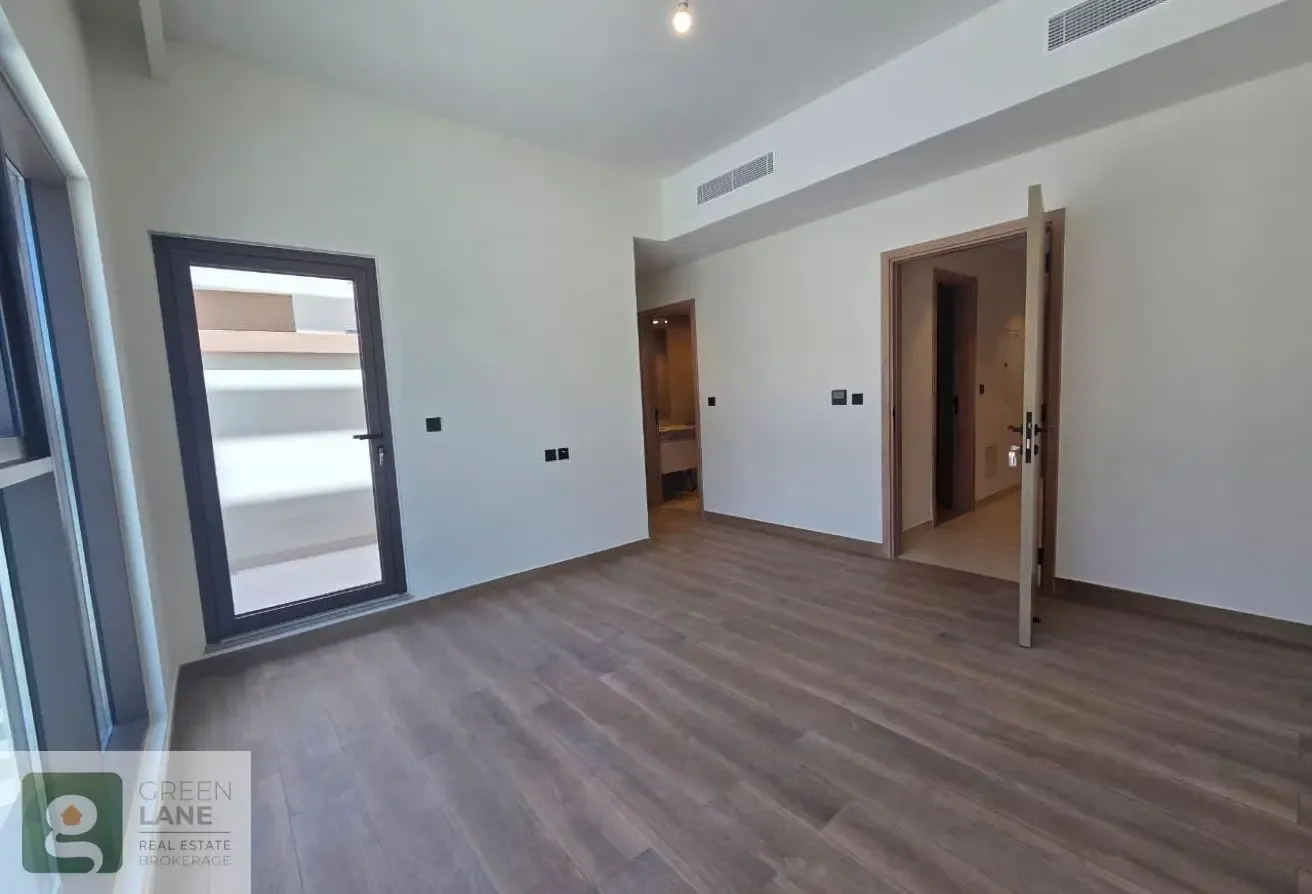 4BR | G+1 | Ready To Move | Appliance