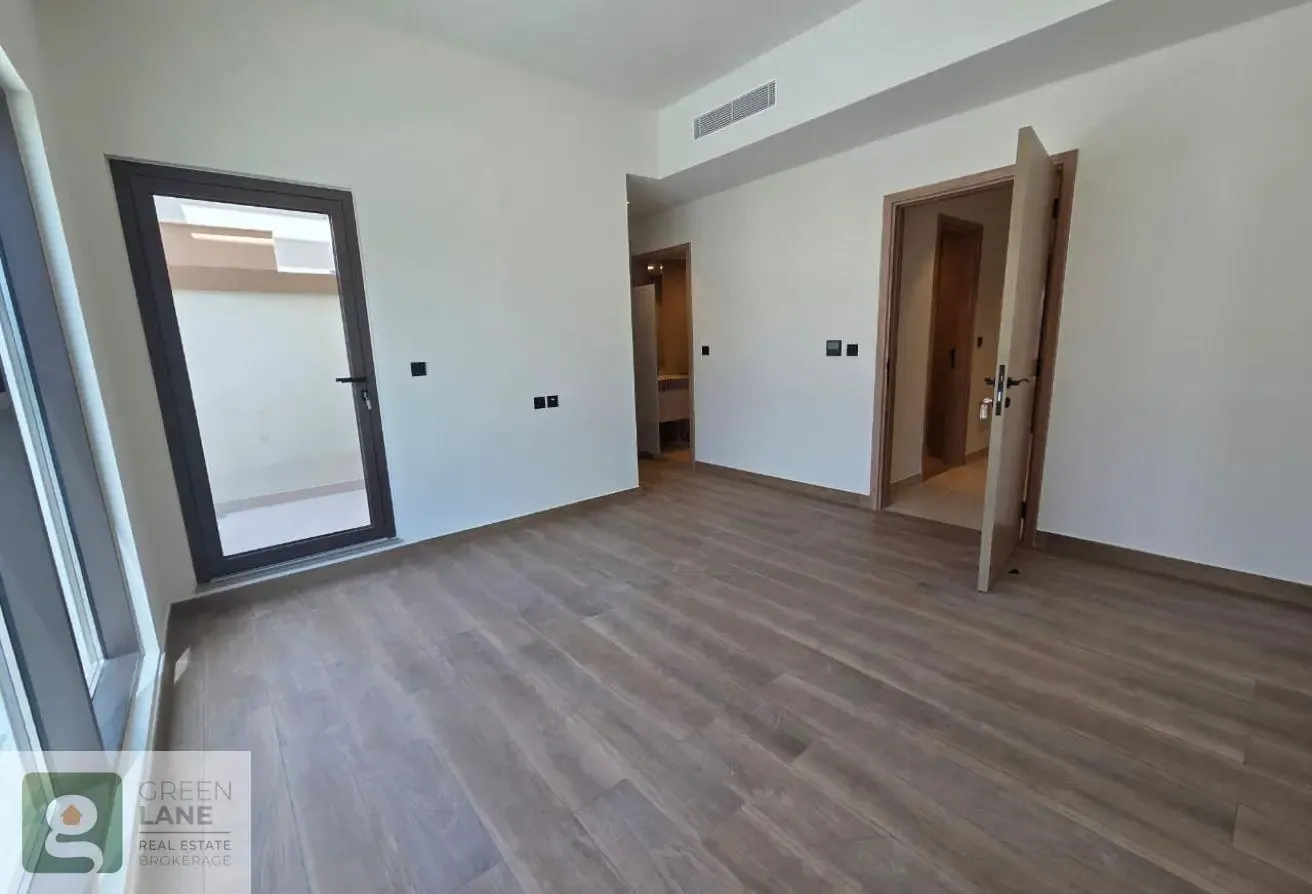 4BR | G+1 | Ready To Move | Appliance