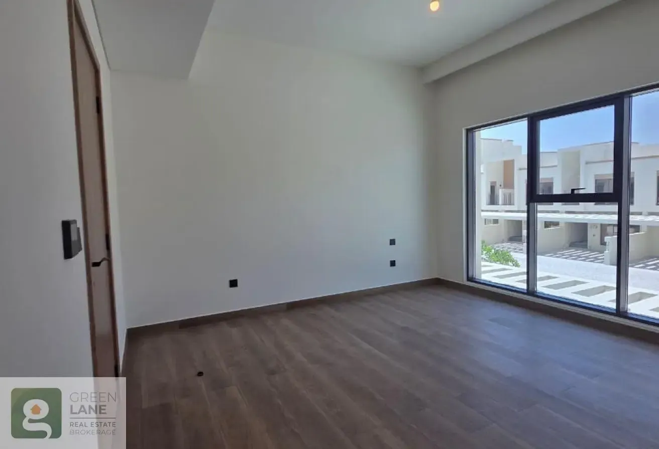 4BR | G+1 | Ready To Move | Appliance