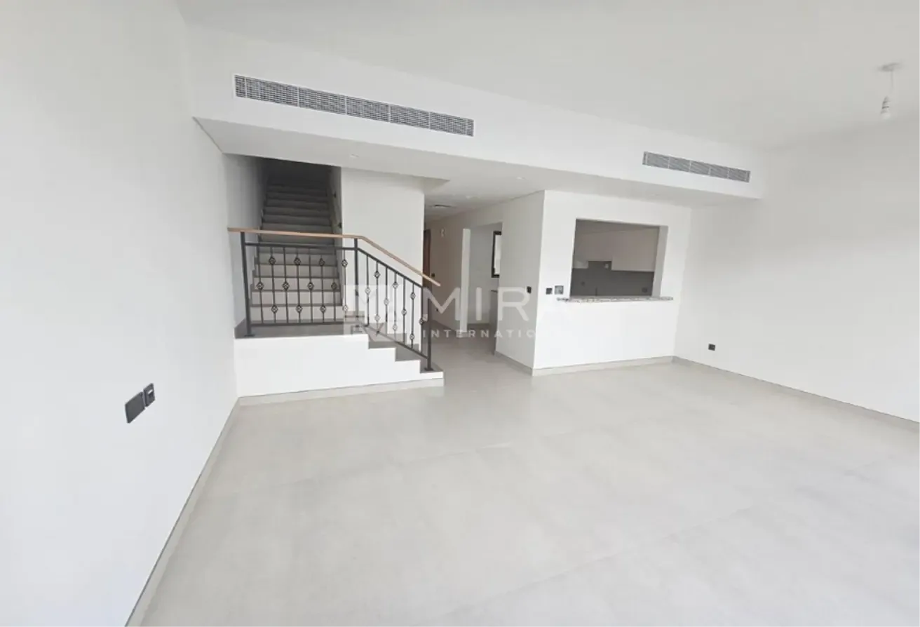 4BR Townhouse for Rent | Costa Brava